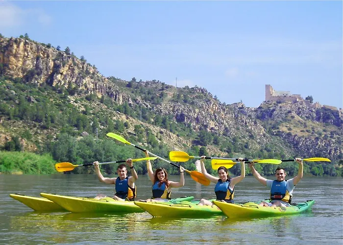 Cui Bono Villa *